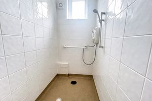 Photo 28- click for photo gallery